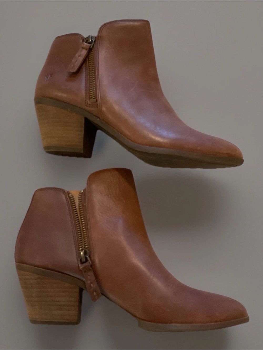 Frye Ankle Boots Judith Brown Leather Double Zip Sz 7 Stacked Heel Booties Boho